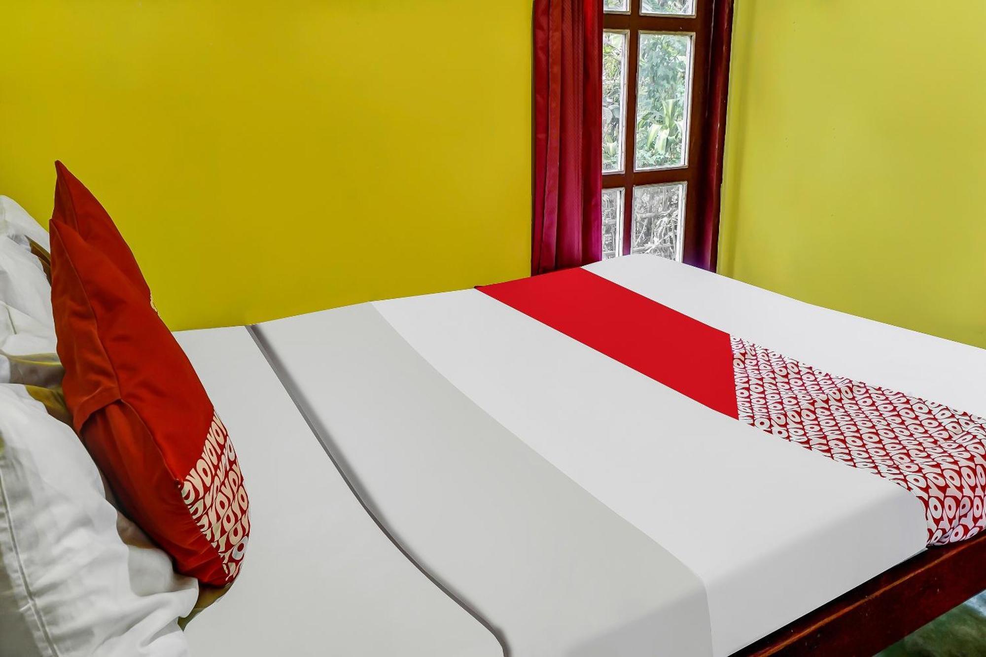 Oyo Homes 90984 Kampung Wisata Ekologi Puspa Jagadneargunung Kelud Blitar Dış mekan fotoğraf